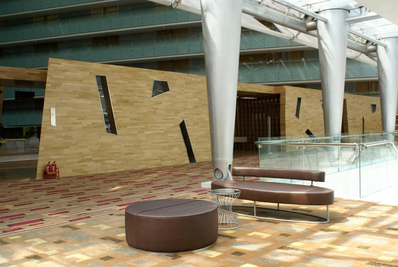 Holiday Inn Binhai Tientsin Dış mekan fotoğraf